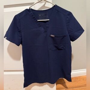 Figs one pocket top XS